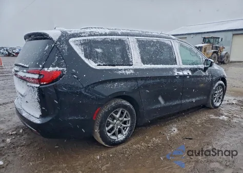 2021 Chrysler Pacifica Touring from USA, damaged, VIN 2C4RC1FG4MR513658